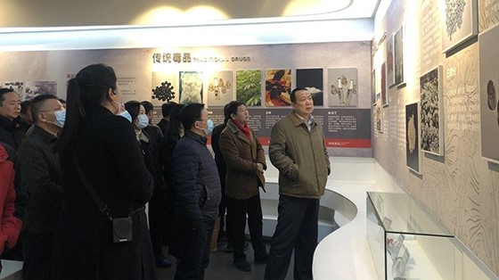 毒品禍害無(wú)窮，禁毒任重道遠(yuǎn)